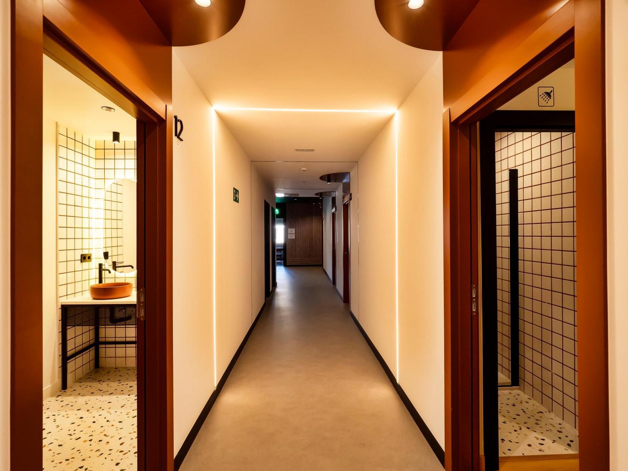 Wonder Hostel Toledo Eksteriør billede