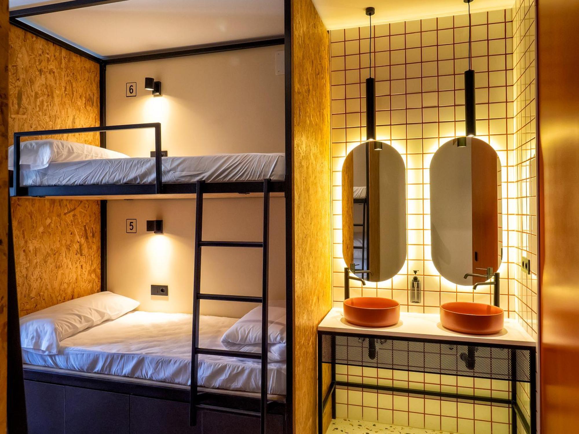 Wonder Hostel Toledo Eksteriør billede