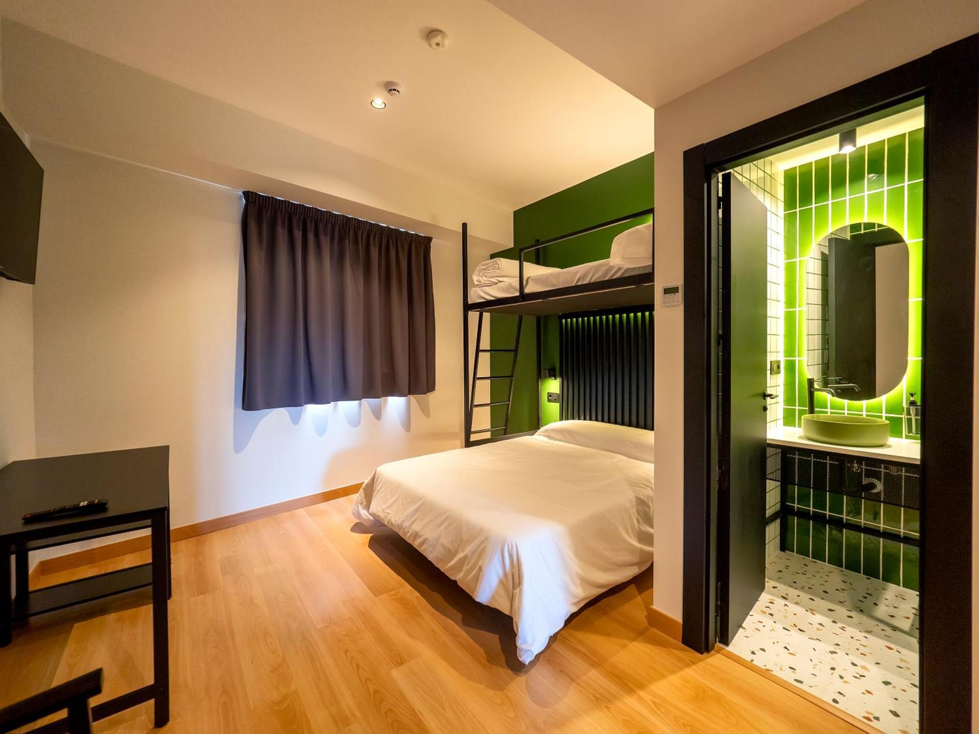 Wonder Hostel Toledo Eksteriør billede