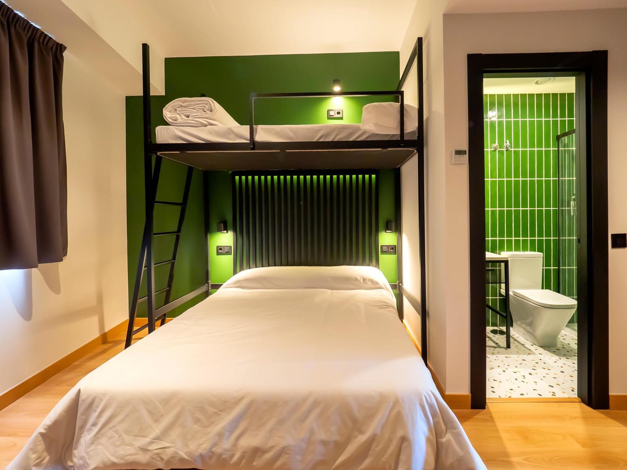 Wonder Hostel Toledo Eksteriør billede